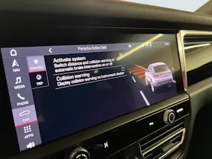 Porsche Macan S