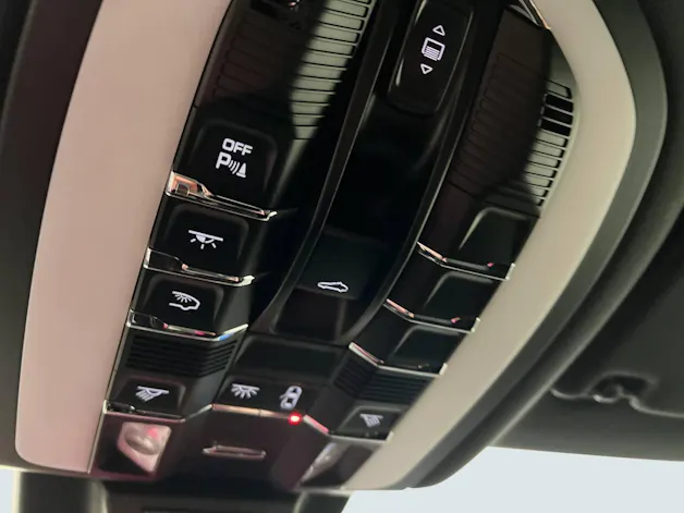 Porsche Macan S