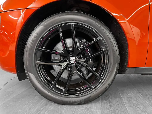 Porsche Macan S