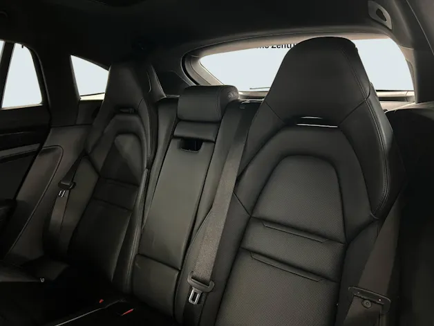 PORSCHE Panamera 4 E-Hybrid Sport Turismo
