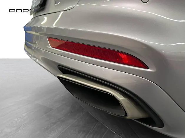 PORSCHE Panamera 4 E-Hybrid Sport Turismo