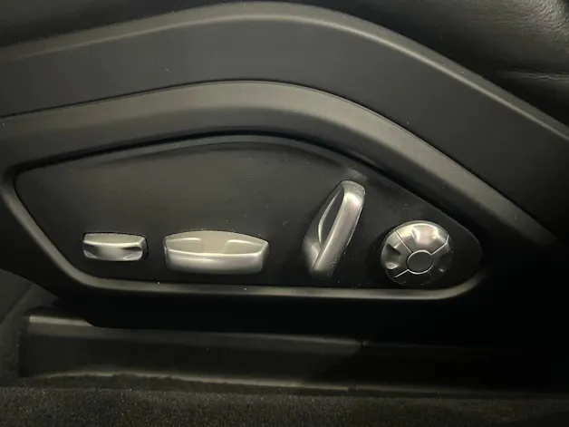 PORSCHE Panamera 4 E-Hybrid Sport Turismo