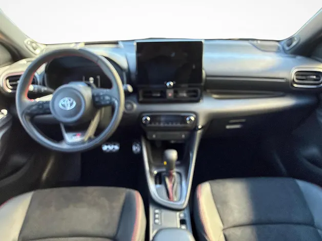 Toyota Yaris 1.5 VVT-i HSD GR Sport