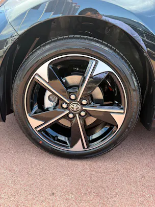 Toyota Yaris 1.5 VVT-i HSD Premium