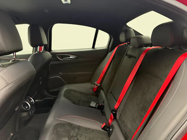 Alfa Romeo Giulia 2.9 V6 Biturbo Quadrifoglio