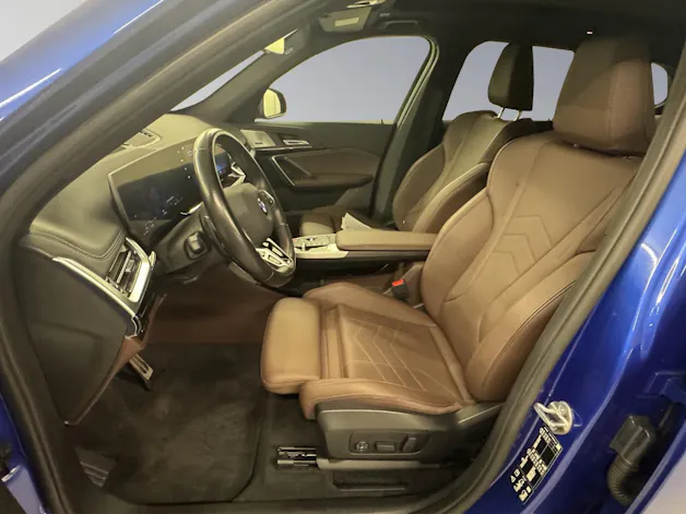 BMW X1 23i xDrive paddles