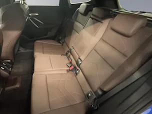 BMW X1 23i xDrive paddles