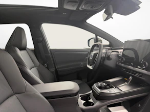 https://vehicle.imgix.net/4287132/1ef904cd-4bfd-49be-8430-cbcd77fed14c.jpg