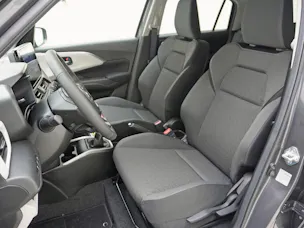 Suzuki Swift 1.2 Sakura Top Hybrid 4x4