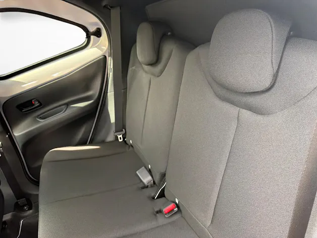 Toyota Aygo X 1.5 VVT-i HSD Trend