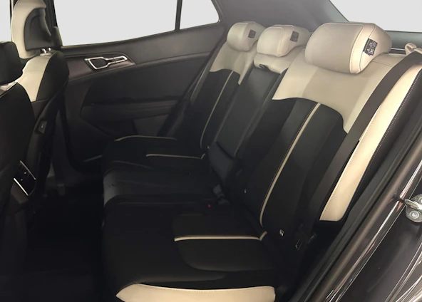 Fahrzeugbild 10 Fahrzeugbild 10