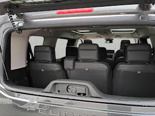 Peugeot Traveller Standard 2.0 BlueHDi 180 Business VIP S/S