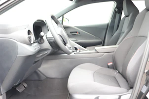 immagine del veicolo TOYOTA C-HR 2.0 PHEV Swiss Edition