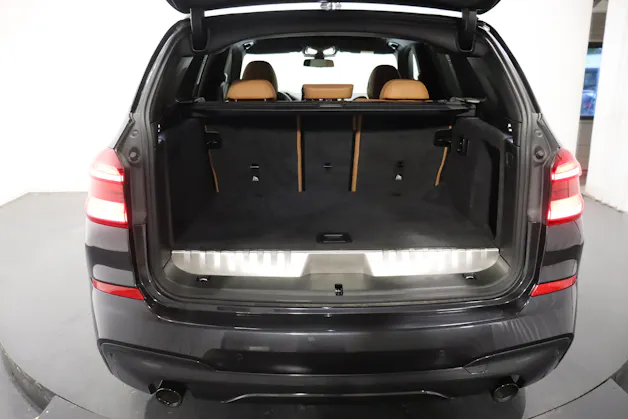 BMW X3 30e xDrive SAG