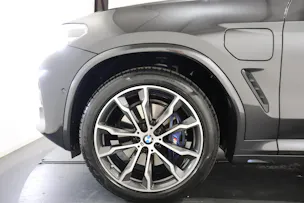 BMW X3 30e xDrive SAG