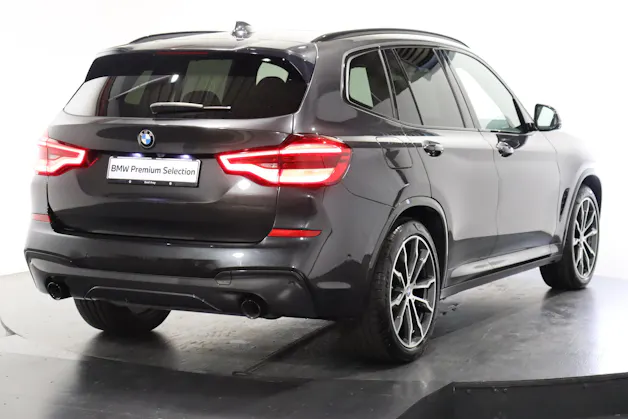 BMW X3 30e xDrive SAG