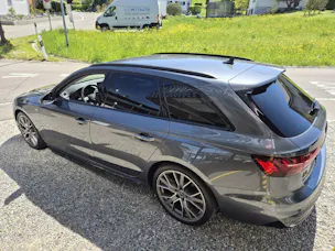 Audi A4 Avant 2.0 40 TDI S Line quattro S-Tronic Competition