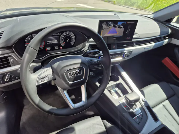 Audi A4 Avant 2.0 40 TDI S Line quattro S-Tronic Competition