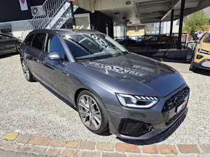 Audi A4 Avant 2.0 40 TDI S Line quattro S-Tronic Competition