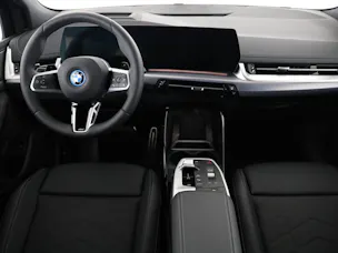 BMW 230e xDrive paddles Active Tourer