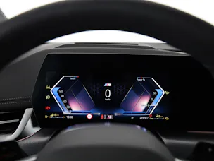 BMW 230e xDrive paddles Active Tourer