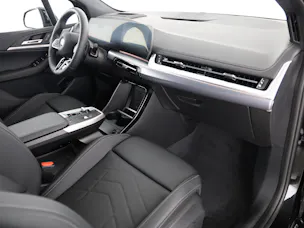 BMW 230e xDrive paddles Active Tourer