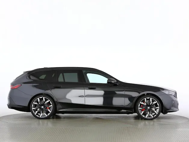 BMW i5 xDrive40 Touring