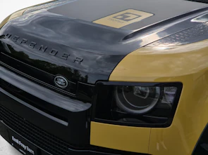 Fahrzeugbild LAND ROVER Defender 110 3.0 D I6 350 Trophy Edition Yellow Eintauschprämie 10'000.-