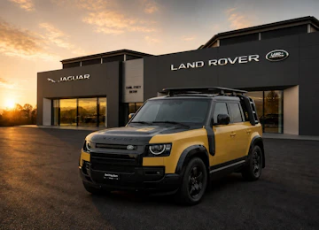 Fahrzeugbild LAND ROVER Defender 110 3.0 D I6 350 Trophy Edition Yellow Eintauschprämie 10'000.- Fahrzeugbild LAND ROVER Defender 110 3.0 D I6 350 Trophy Edition Yellow Eintauschprämie 10'000.-