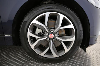 https://vehicle.imgix.net/4287346/d70b4af5-01df-4855-ae42-e73cd819f5ff.jpg