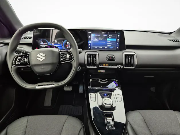 Suzuki e Vitara Sakura Top 4x4 - Sakura Sonderedition
