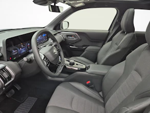 https://vehicle.imgix.net/4287366/ec7e4570-cda0-4d94-b4d7-e89520dfee41.jpg