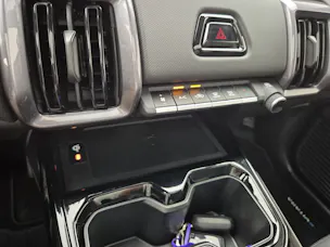 Suzuki e Vitara Sakura Top 4x4 - Sakura Sonderedition