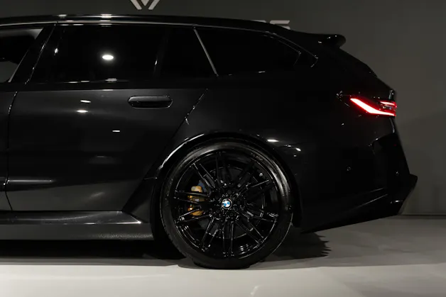BMW M5 xDrive Touring