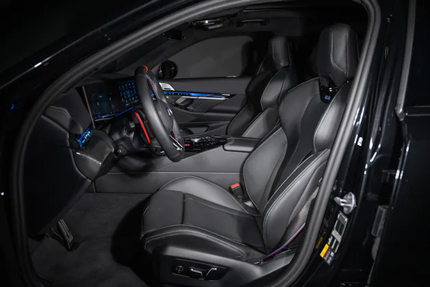 BMW M5 xDrive Touring