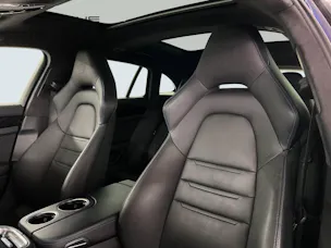Porsche Panamera GTS Sport Turismo