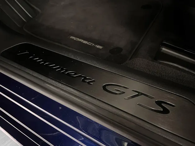 Porsche Panamera GTS Sport Turismo
