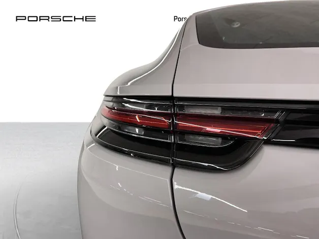 Porsche Panamera GTS