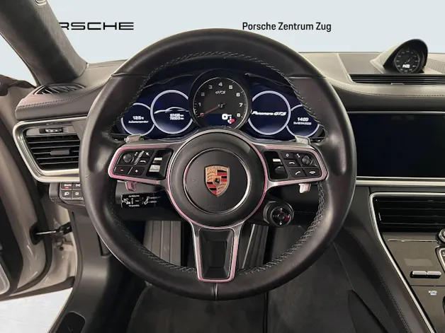 Porsche Panamera GTS