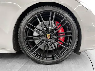 Porsche Panamera GTS