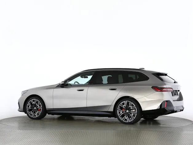 BMW i5 xDrive40 Touring