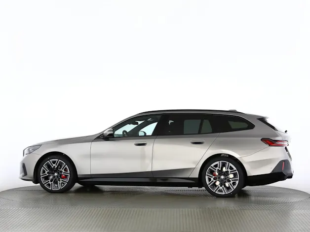 BMW i5 xDrive40 Touring