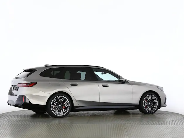 BMW i5 xDrive40 Touring