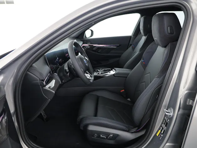 BMW i5 xDrive40 Touring