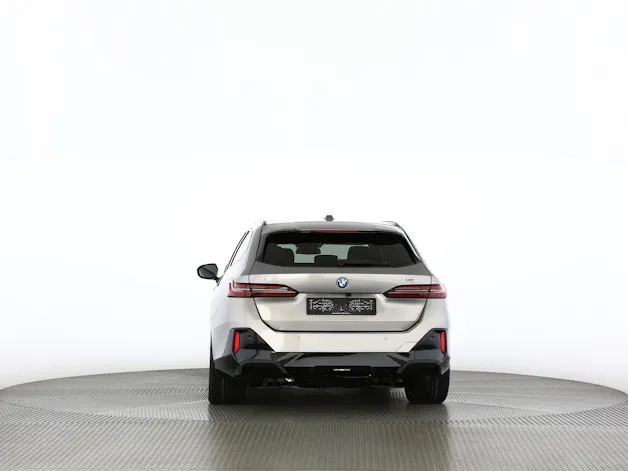 BMW i5 xDrive40 Touring