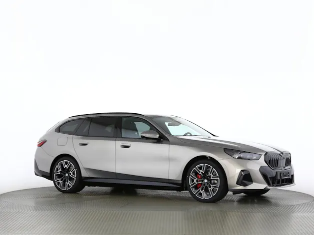 BMW i5 xDrive40 Touring