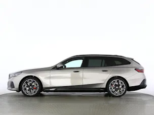 BMW i5 xDrive40 Touring
