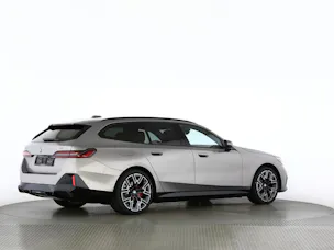 BMW i5 xDrive40 Touring