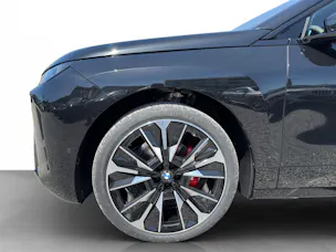 BMW iX xDrive60