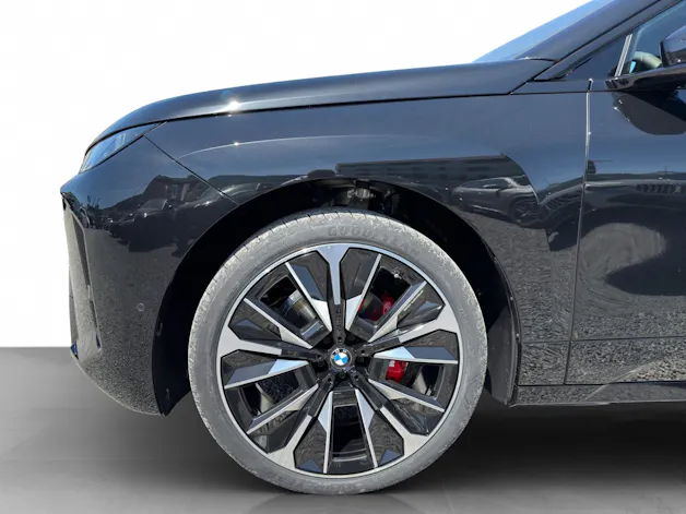 BMW iX xDrive60